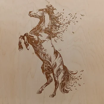 Portrait sur bois cheval